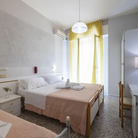 Hotel Giumer Rimini