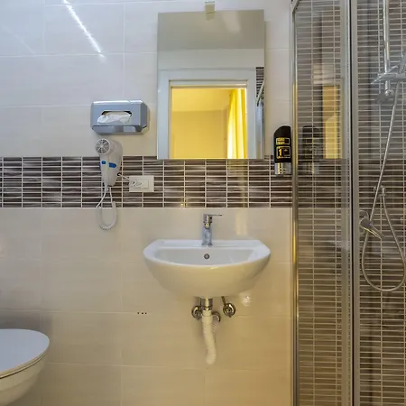 Hotel Giumer Rimini