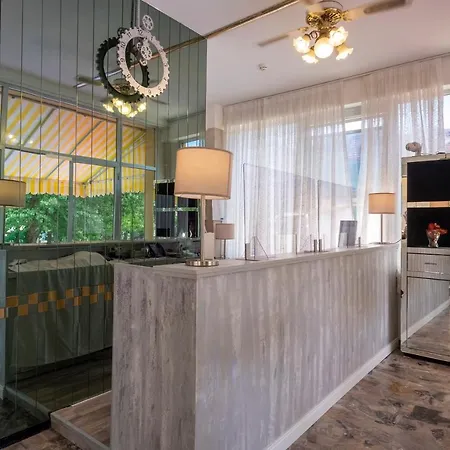 Hotel Giumer Rimini