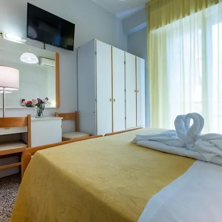 Hotel Giumer 3*