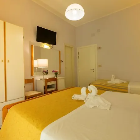 Giumer 3* Rimini